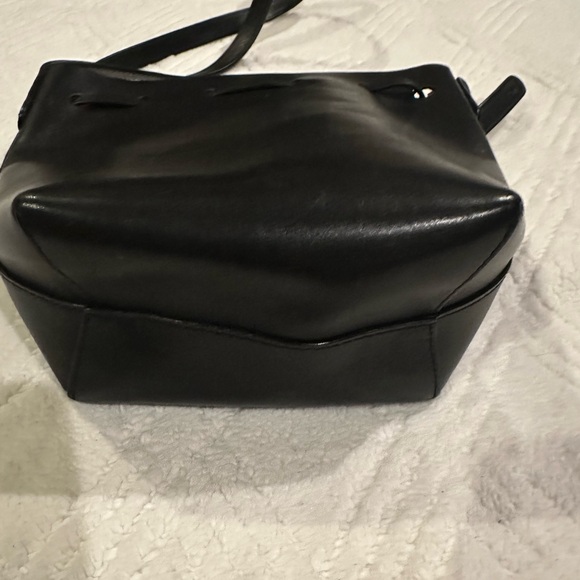 Mansur Gavriel mini leather bucket bag - Black Leather with red interior - Picture 7 of 15